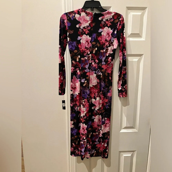 NWT Maggy London Women's Lined Pink Floral Front Twist Midi Dress (0) - Picture 4 of 7